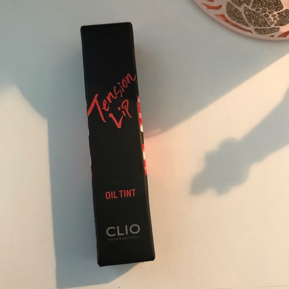 ๐2X HP๐NEW Clio Tension lip Korean Oil Tint - Picture 2 of 6
